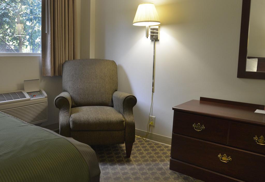 ספוקיין The Madison Inn חדר תמונה